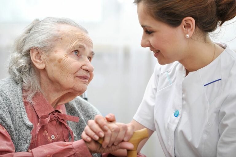 Skilled Nursing Care Fox Chapel PA - Signs that Skilled Nursing Care is Needed for a Diabetic Senior